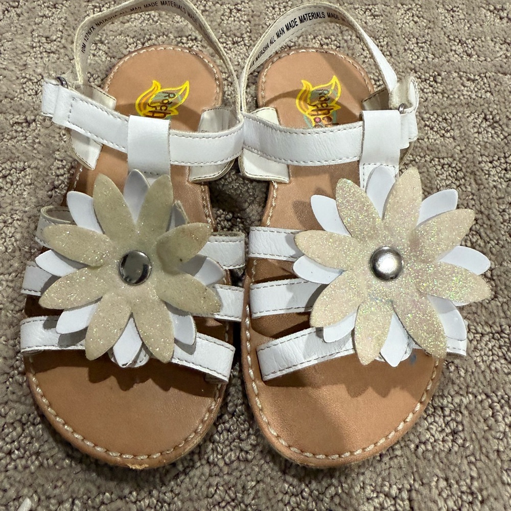 Rachel Girls White Flower Sandals for Kids